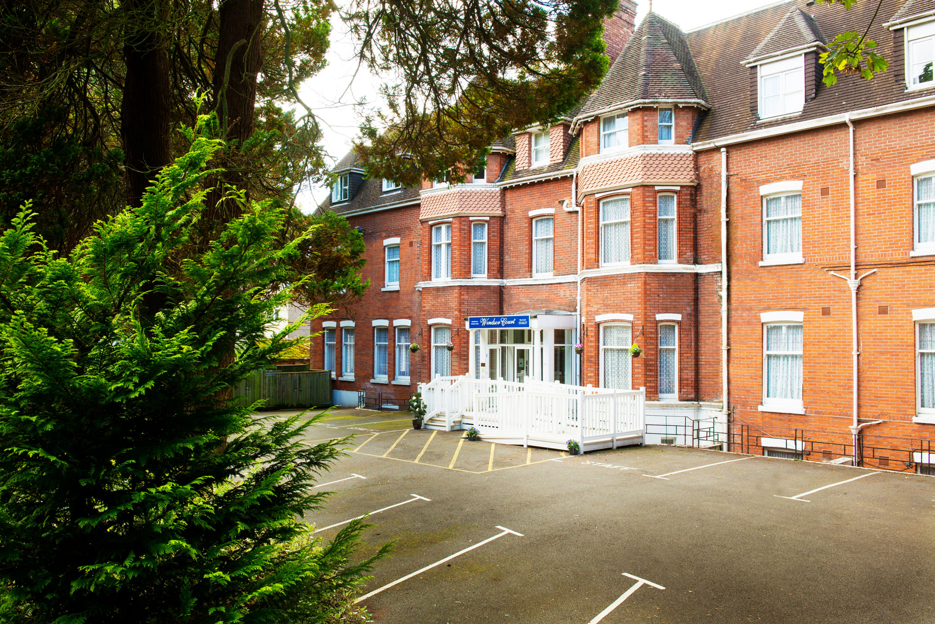 Windsor Court