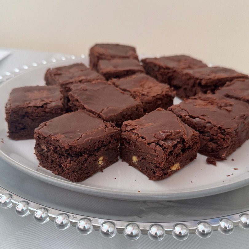 A plate of chocolate brownies
